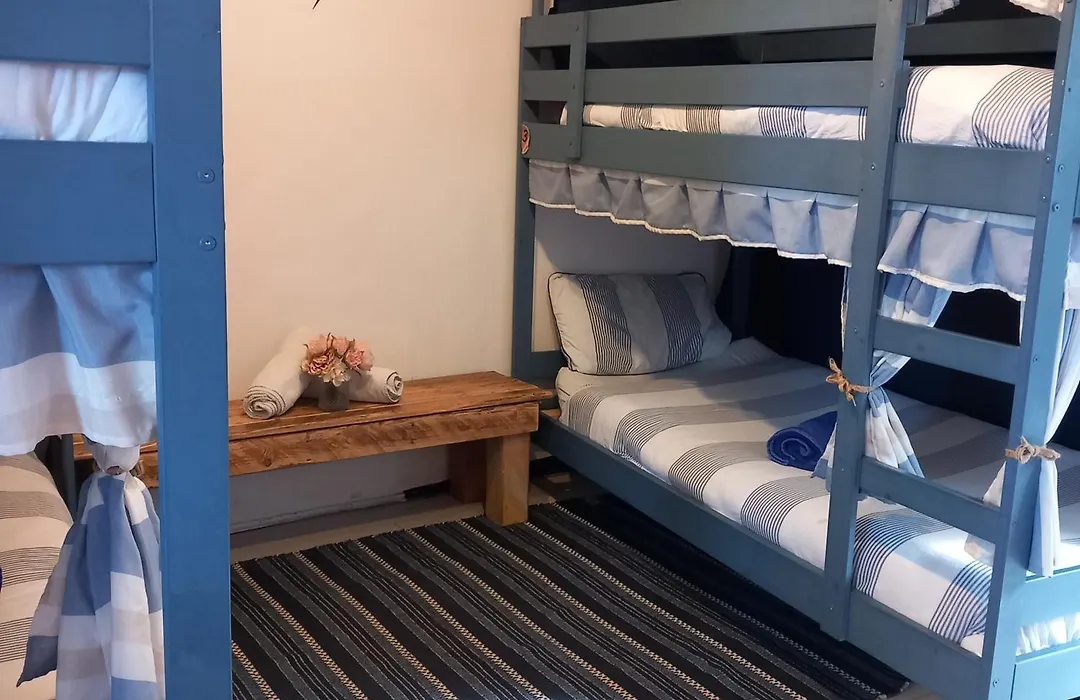 Easkey Hostel-1